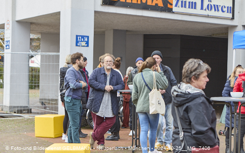 25.10.2025 - Illustrationen und Wall Art mit Katharina Konte und Architekten Herbert Kocht des Marx-Zentrum  